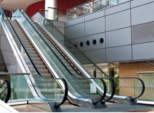 9000 personnes/heure de promenade mobile d'escaliers horizontaux d'escalator pour l'étape de la maison 0.8m